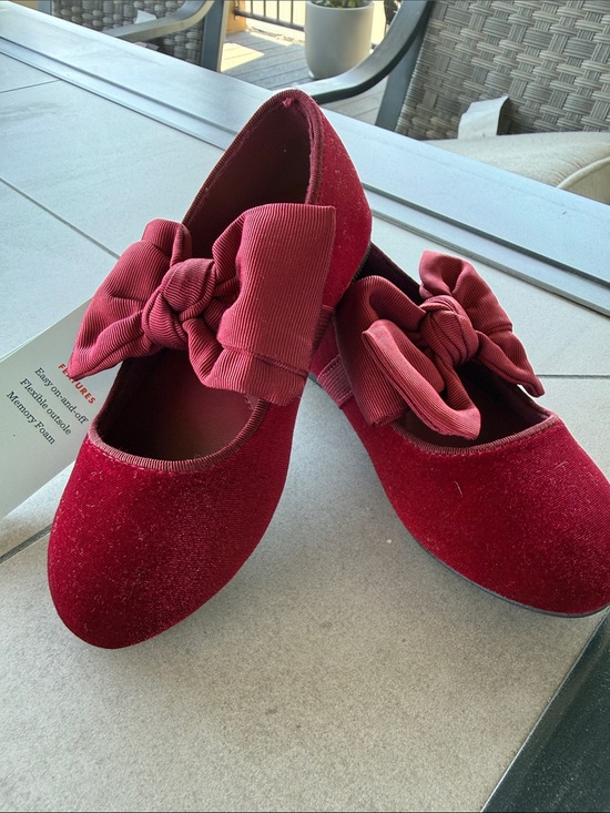 Cat & Jack Other - NWT Cat & Jack Velvet Burgundy Bow Accent Flats